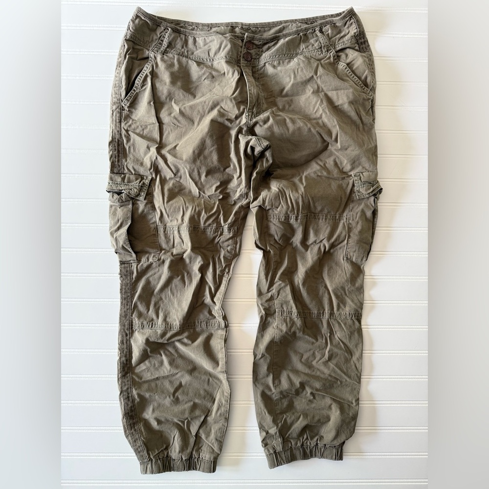 Prana Cargo Jogger Pants – Women’s Size 14 – Tan